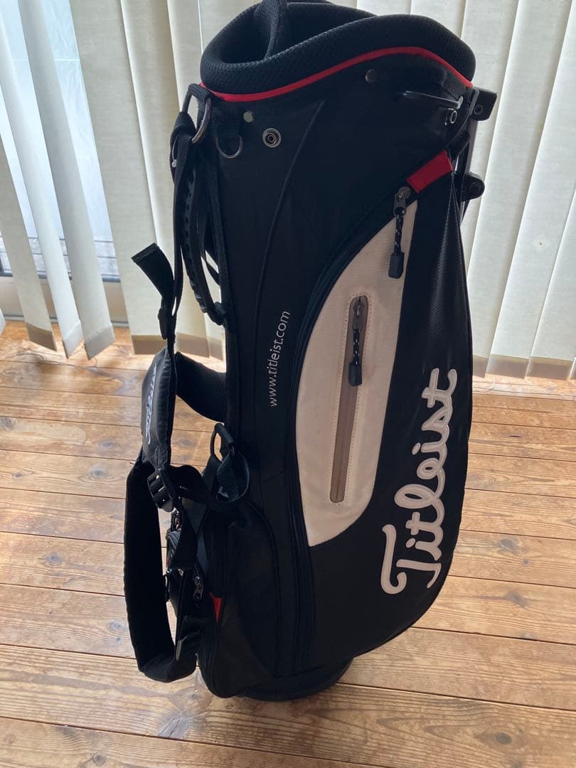 Titleist スタンドバッグ 黒/白/赤