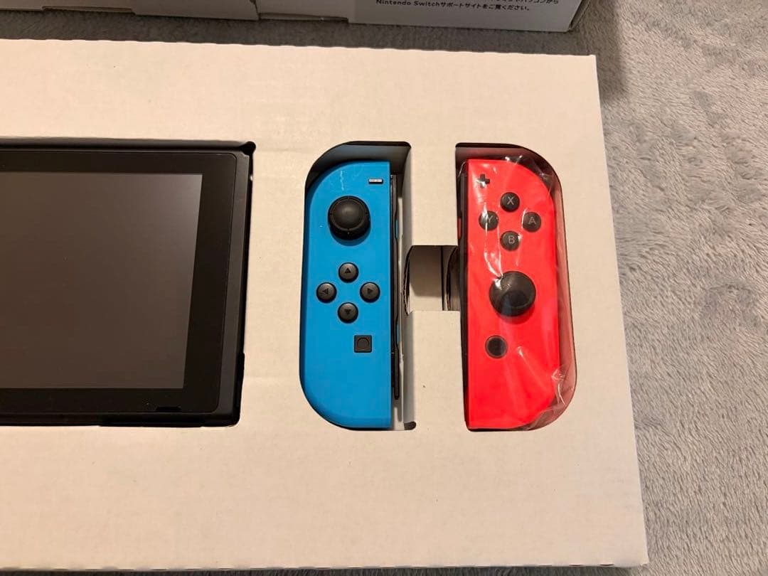 【美品】 Nintendo Switch 本体 ネオンブルー/ネオンレッド