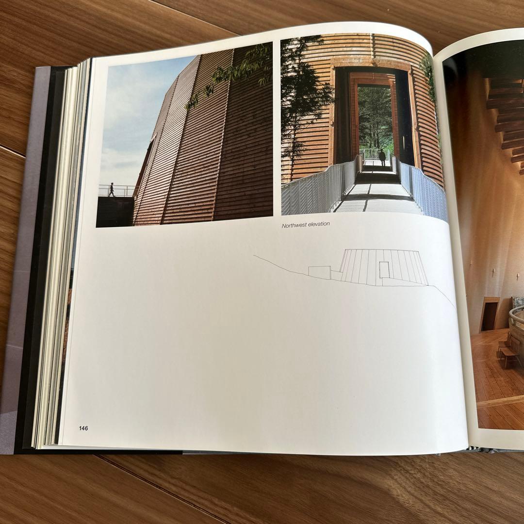 TADAO ANDO LIGHT AND WATER 安藤忠雄　サイン入り