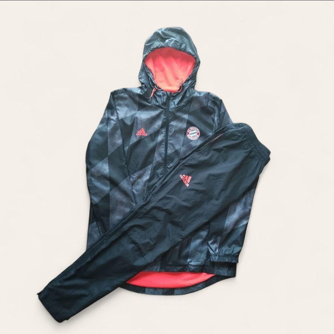 アディダス　バイエルミュンヘン　ウィンドブレーカー　サッカー　上下　セットアップ