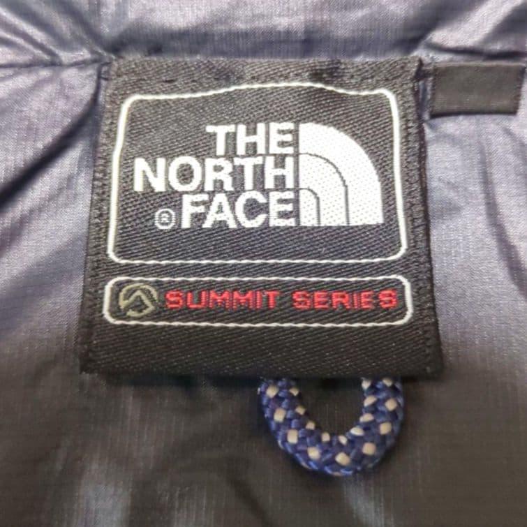 最上位ライン ノースフェイス【美品】アコンカグア ベスト　サミットシリーズ