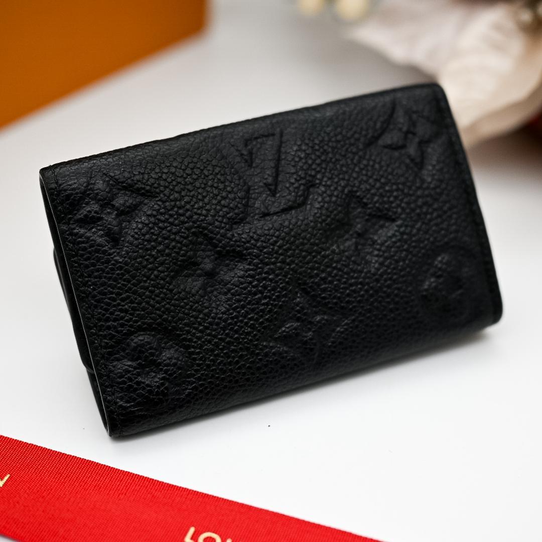 ここな キーケース ミュルティクレ 6 アンプラント ブラック