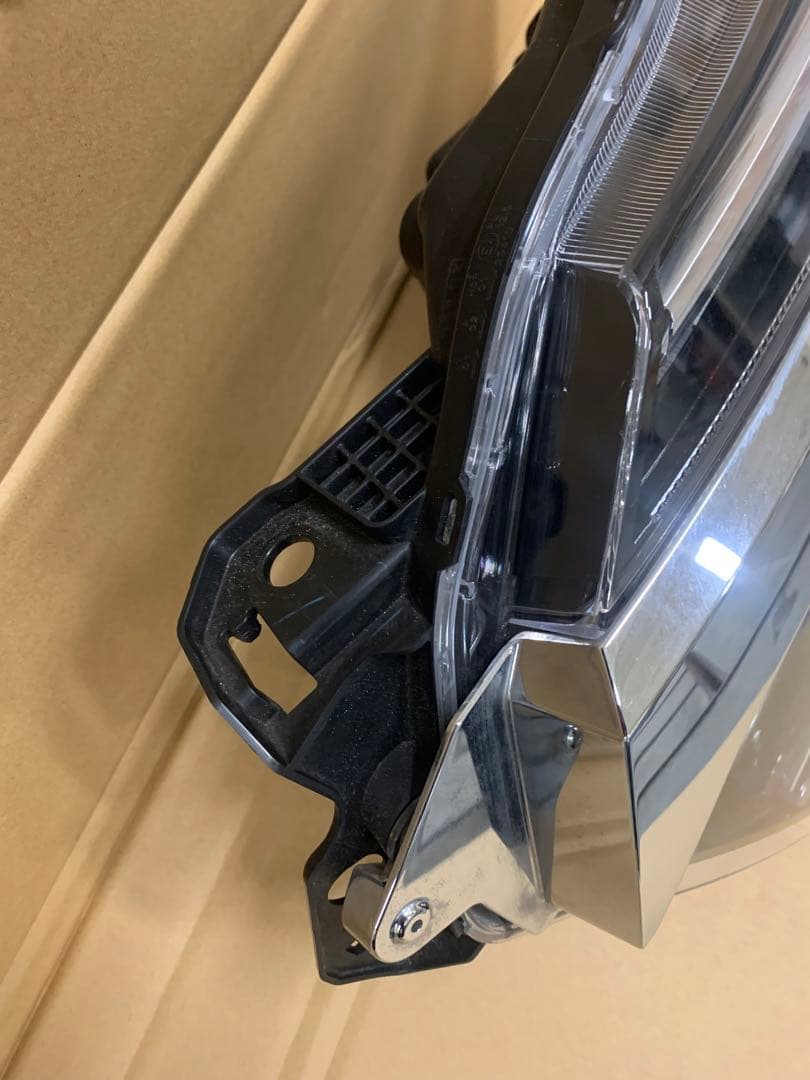 JF3 N-BOX 左ヘッドライト　33150-TTA-J02