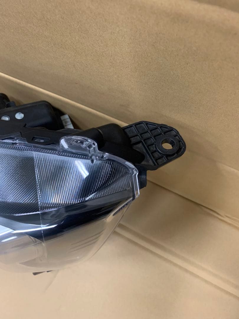 JF3 N-BOX 左ヘッドライト　33150-TTA-J02