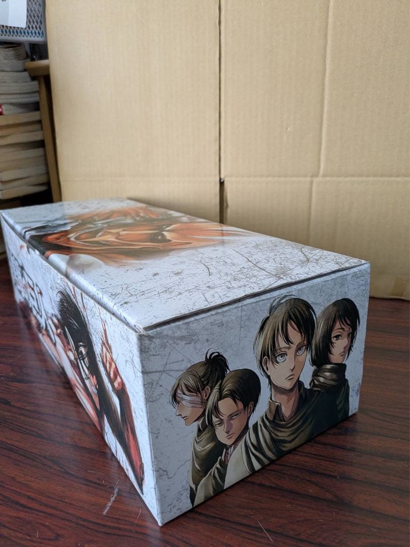 5*読様 良品 進撃の巨人　全巻 美品　本　ヤケなし　オリジナル収納ボックス付き