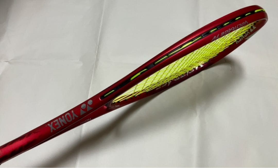 ボルトレイジ7Vテニスラケット 赤