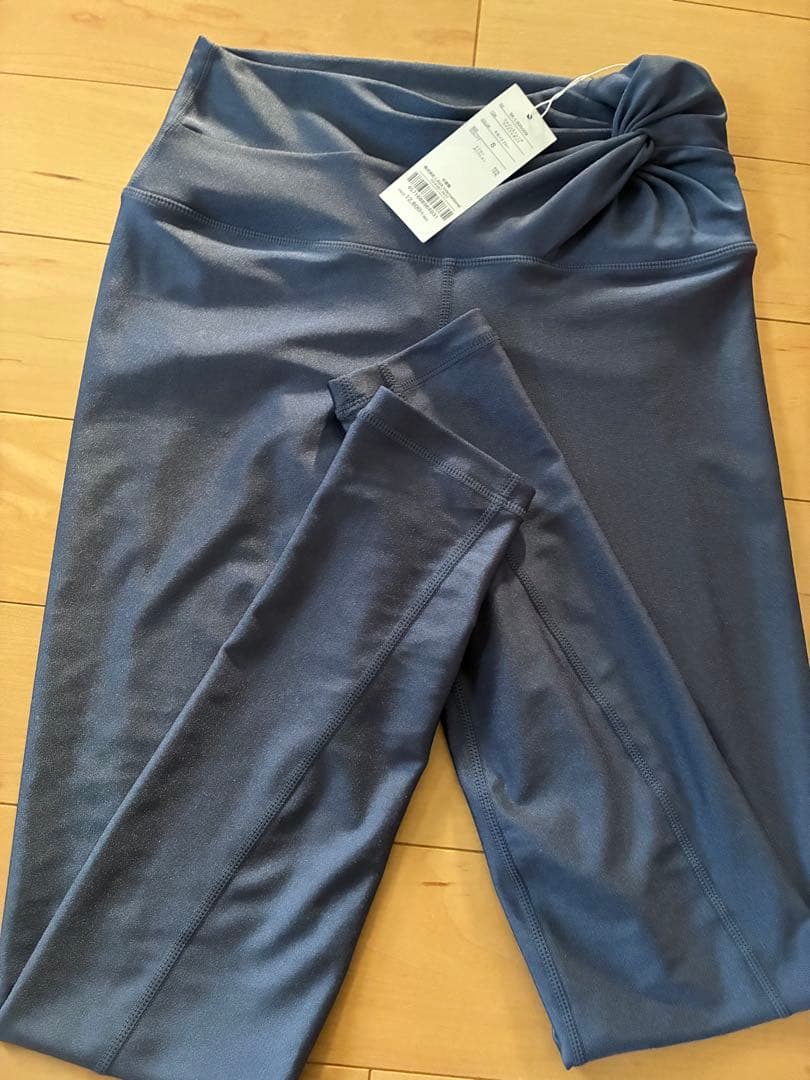 SUKALA ヨガパンツ スモークブルー ツイストウエスト ヨガレギンス