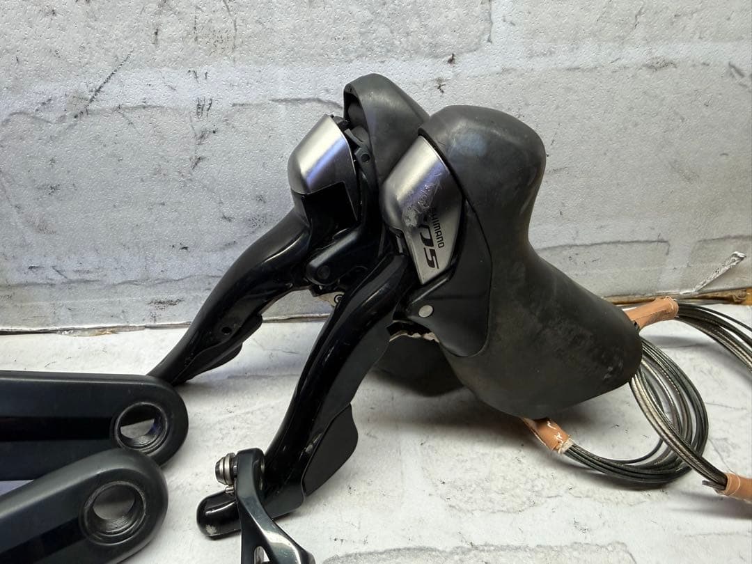 割と綺麗　シマノ105 5700 コンポーネントセット