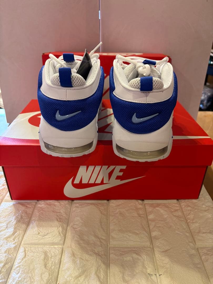 #新品未使用NIKE AIR MOREアップテンポ　ホワイト/ブルー#12.5