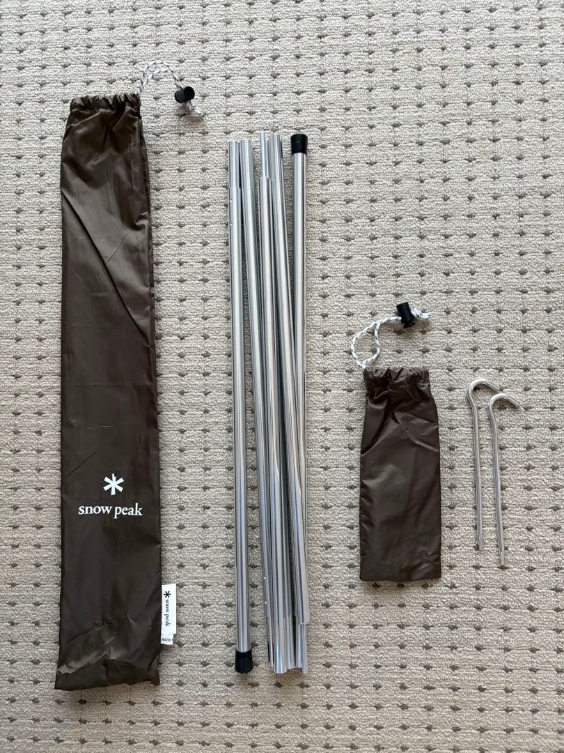  peak ライトタープSTP-381とポールセットTP-090