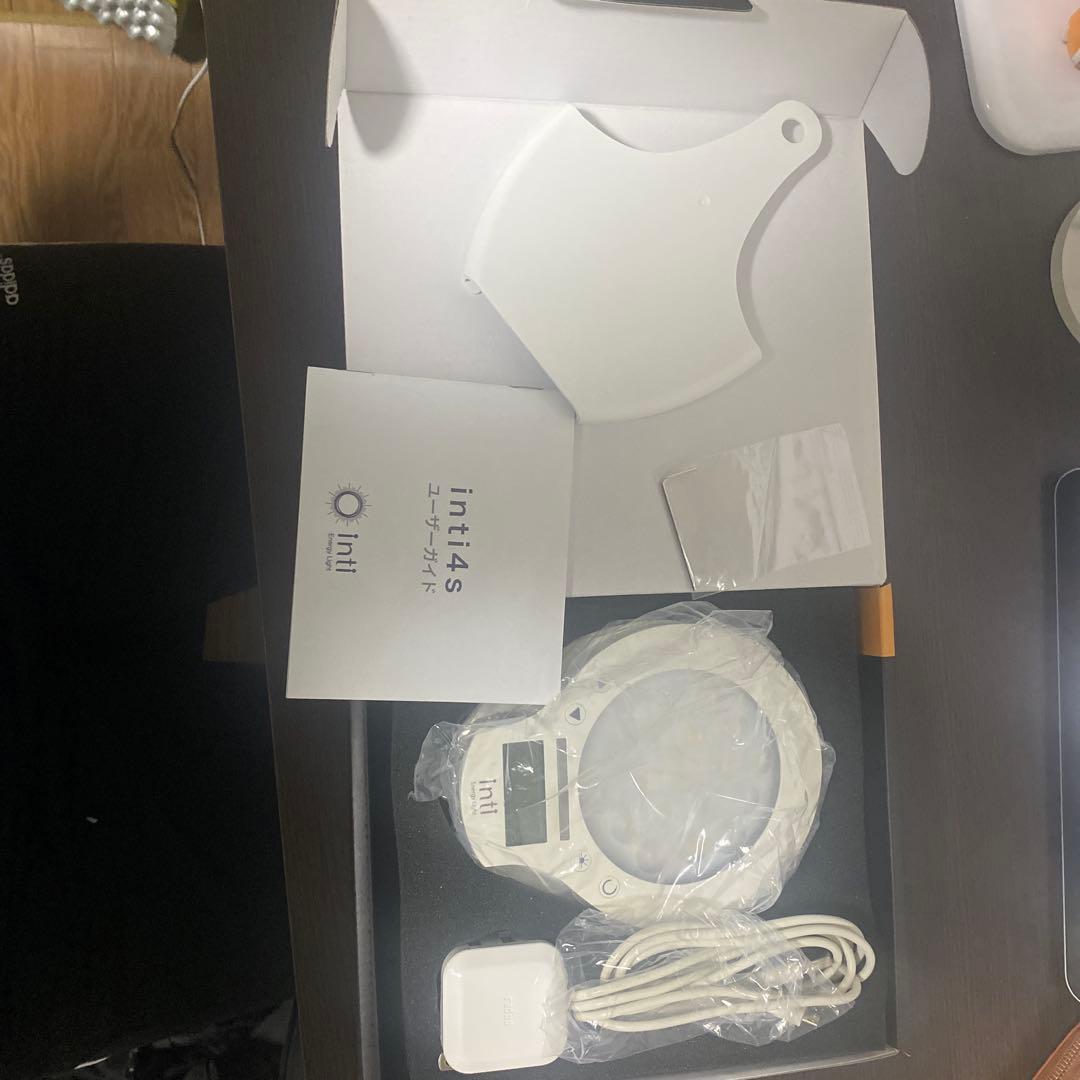 inti Wake-up light 光で起きる目覚まし時計