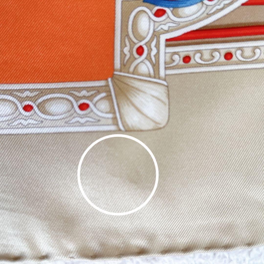 フェラガモ シルク 大判 スカーフ イタリア製 総柄 花 鳥 オレンジ系