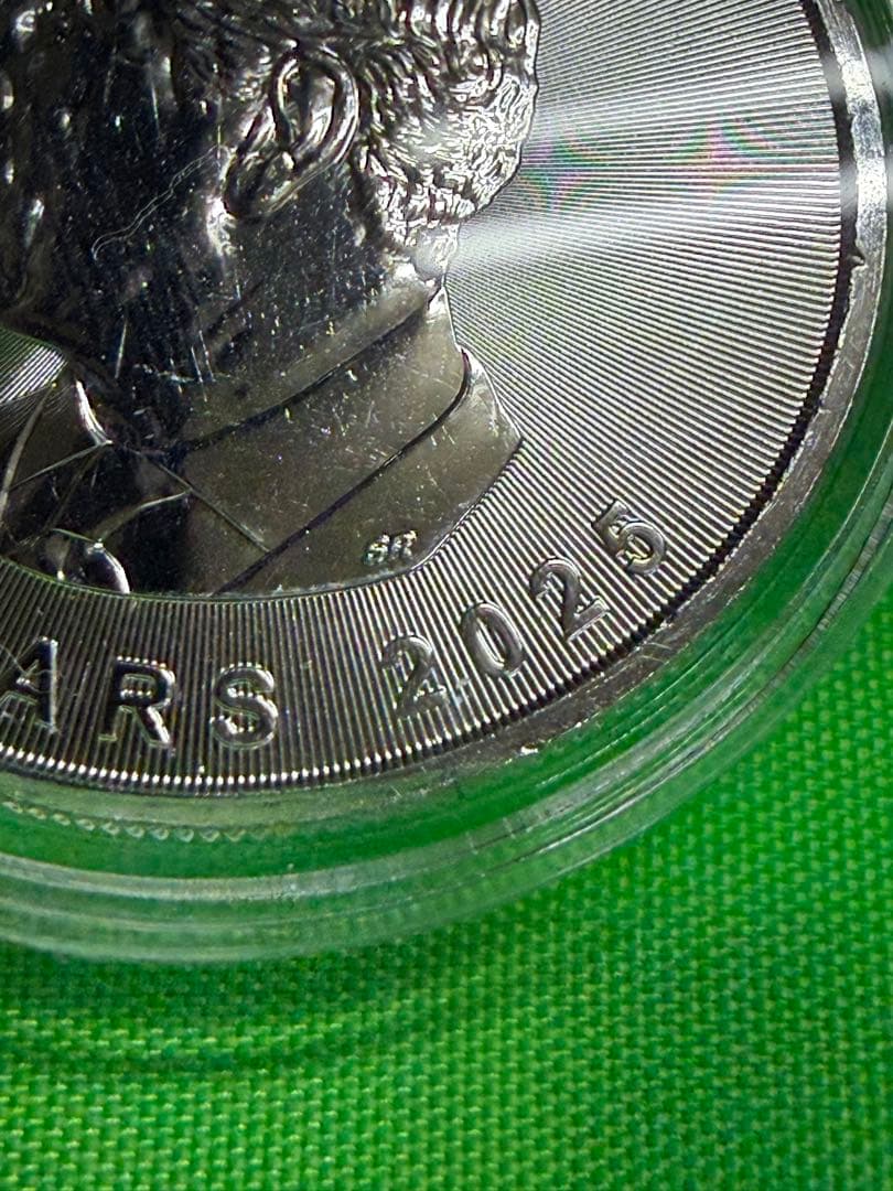 特価カナダ 2025年 チャールズ3世 銀貨 5ドル　クリアケース付き保証書付