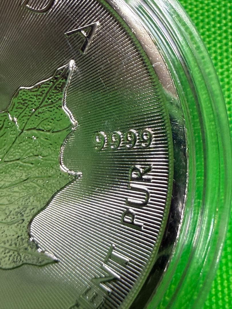 特価カナダ 2025年 チャールズ3世 銀貨 5ドル　クリアケース付き保証書付