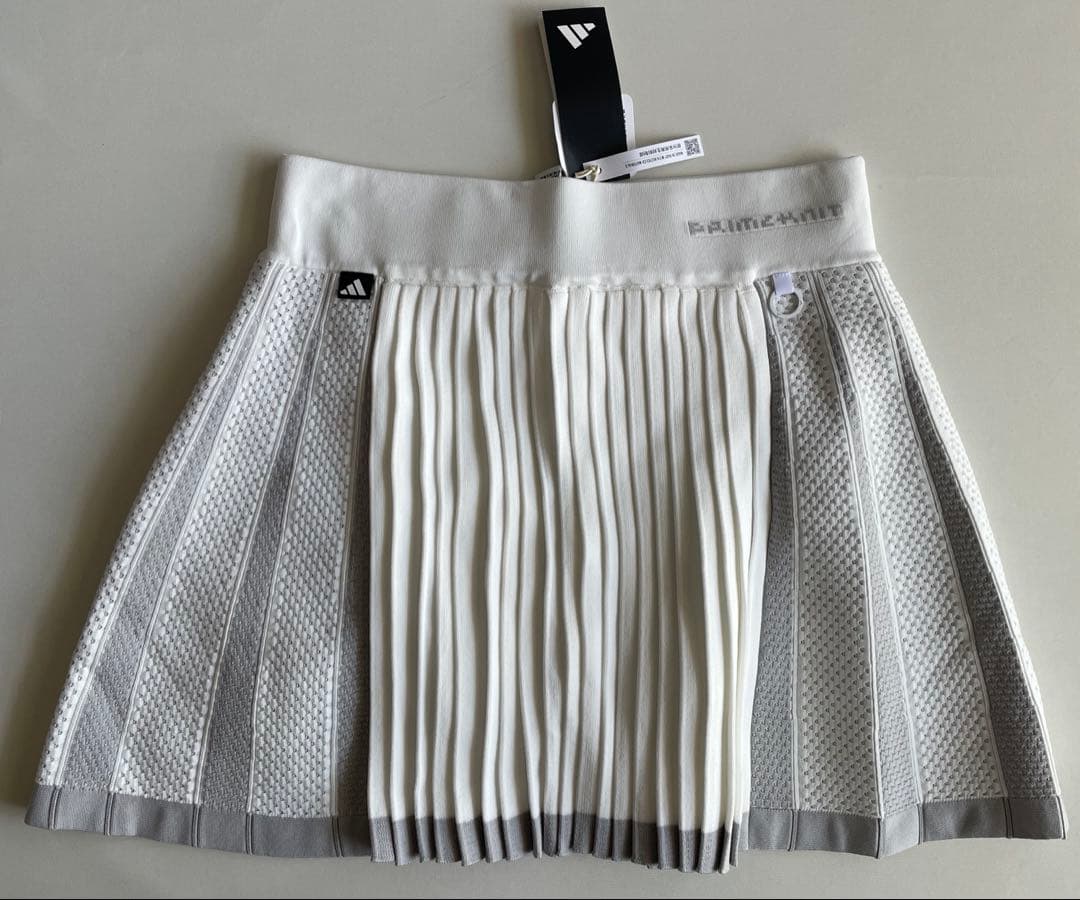 新品タグ付⛳️アディダスゴルフ　ストレッチシャツ＆プリーツスカート　L