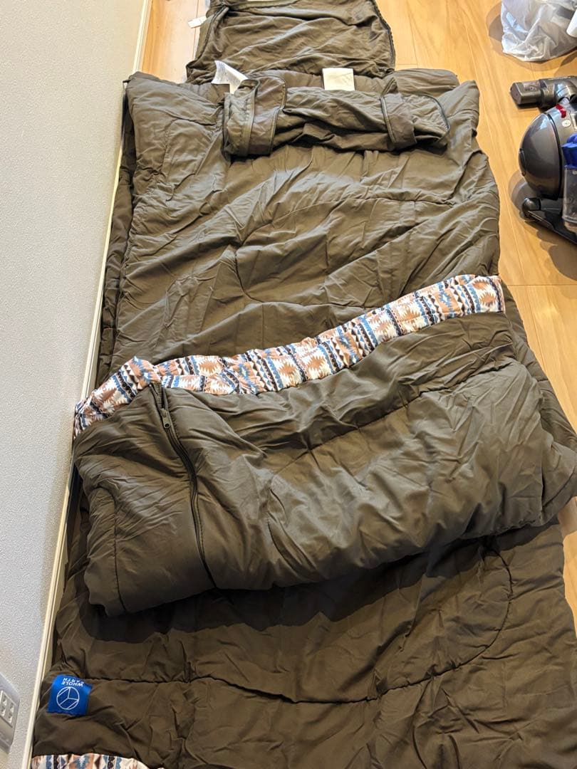 ホールアース（Whole Earth） シュラフ 寝袋 封筒型 ラップドラルゴ