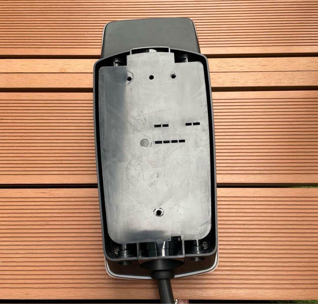 S*r様 テスラ　ウォールコネクター