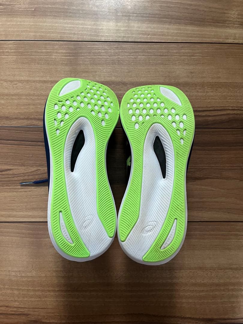 アシックスasics マジックスピード３