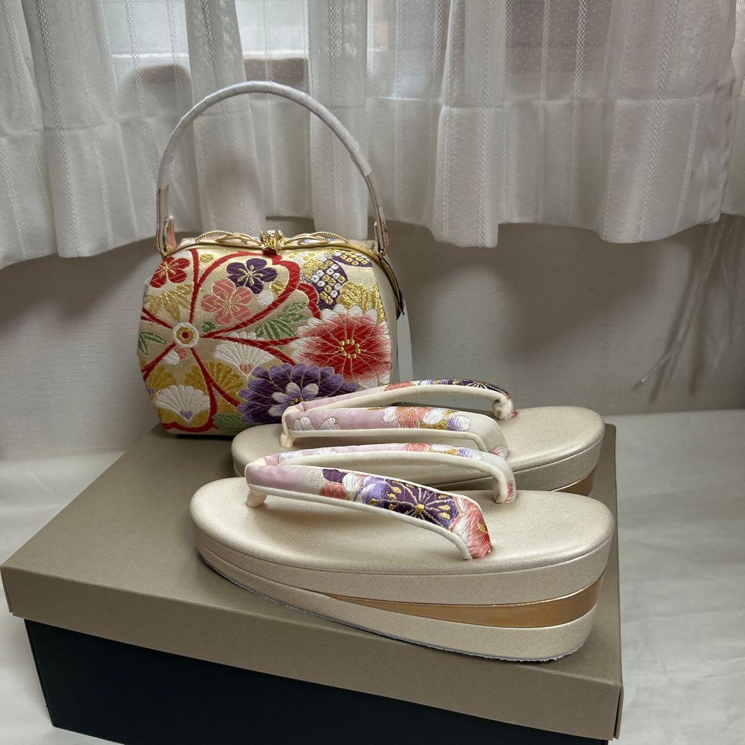 きょうこNo.38 和装　草履、バッグセット　　正絹　帯地　新品未使用