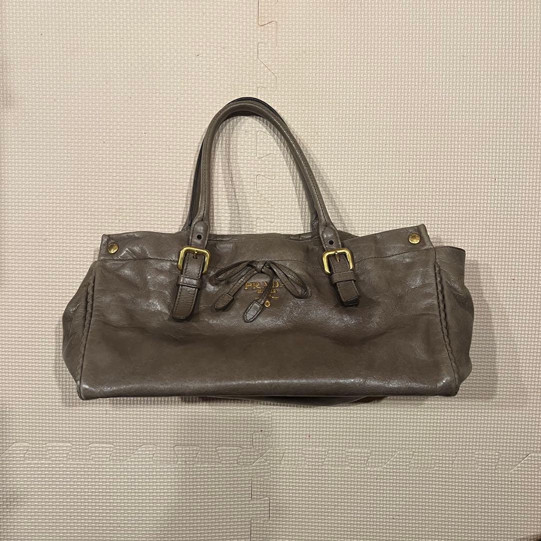 【大人気‼️】PRADA プラダ ショルダーバッグ2WAY仕様 金ロゴ