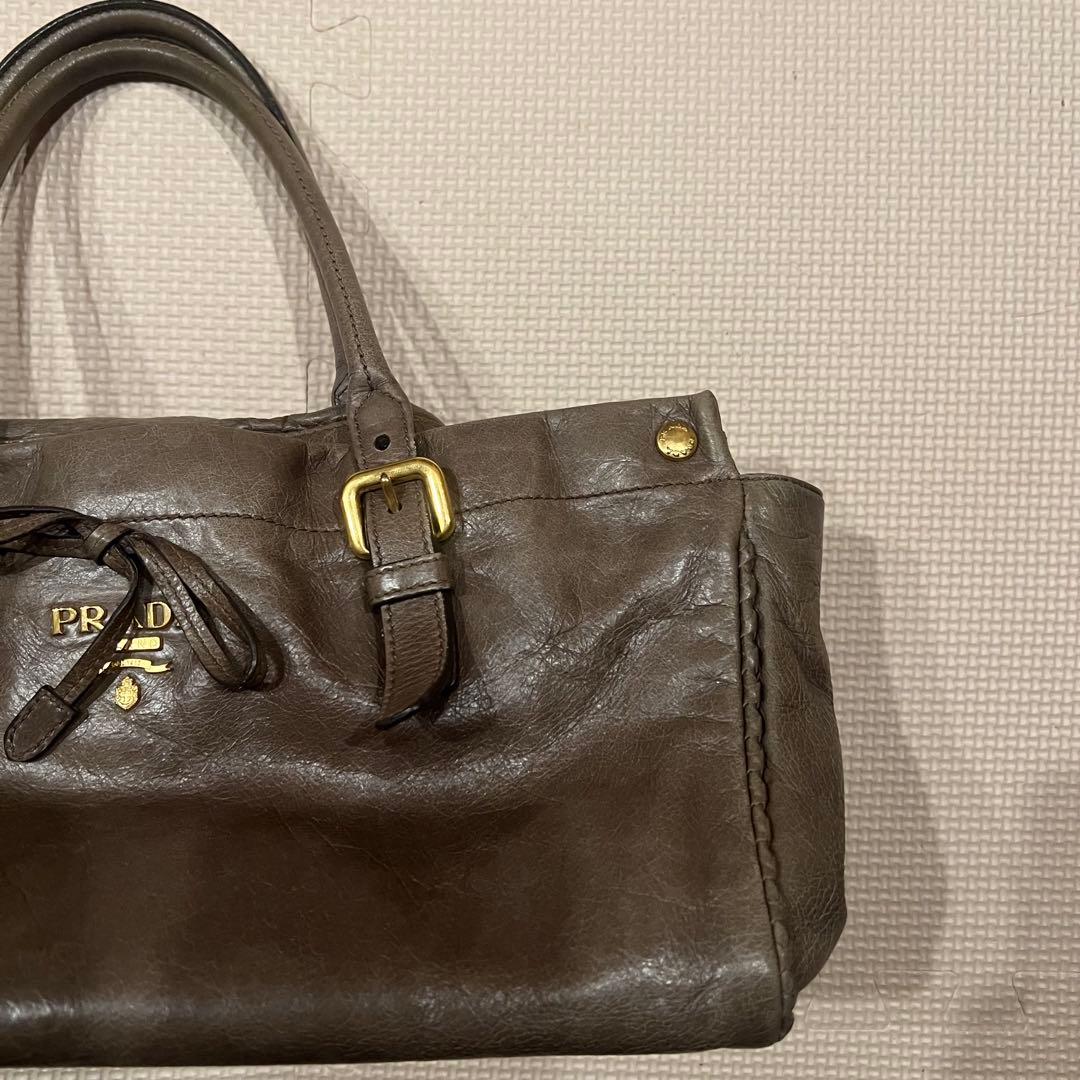 【大人気‼️】PRADA プラダ ショルダーバッグ2WAY仕様 金ロゴ