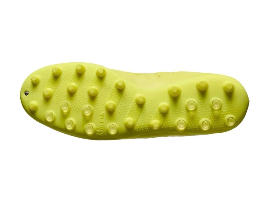 アスレタ　サッカースパイク　MG