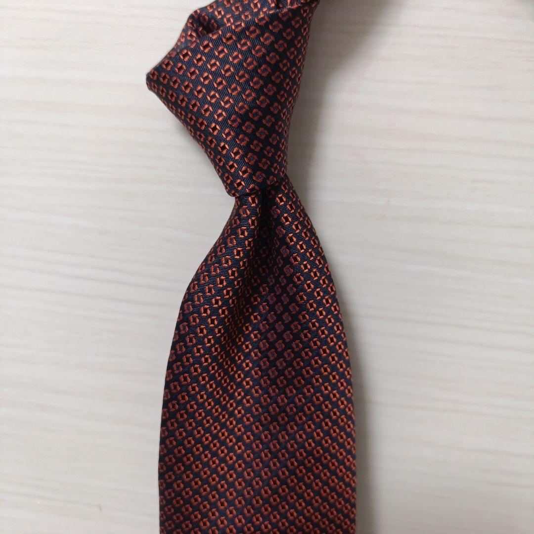 ヒューゴボス 小紋柄 ドット調柄ネクタイ Italy製 美品