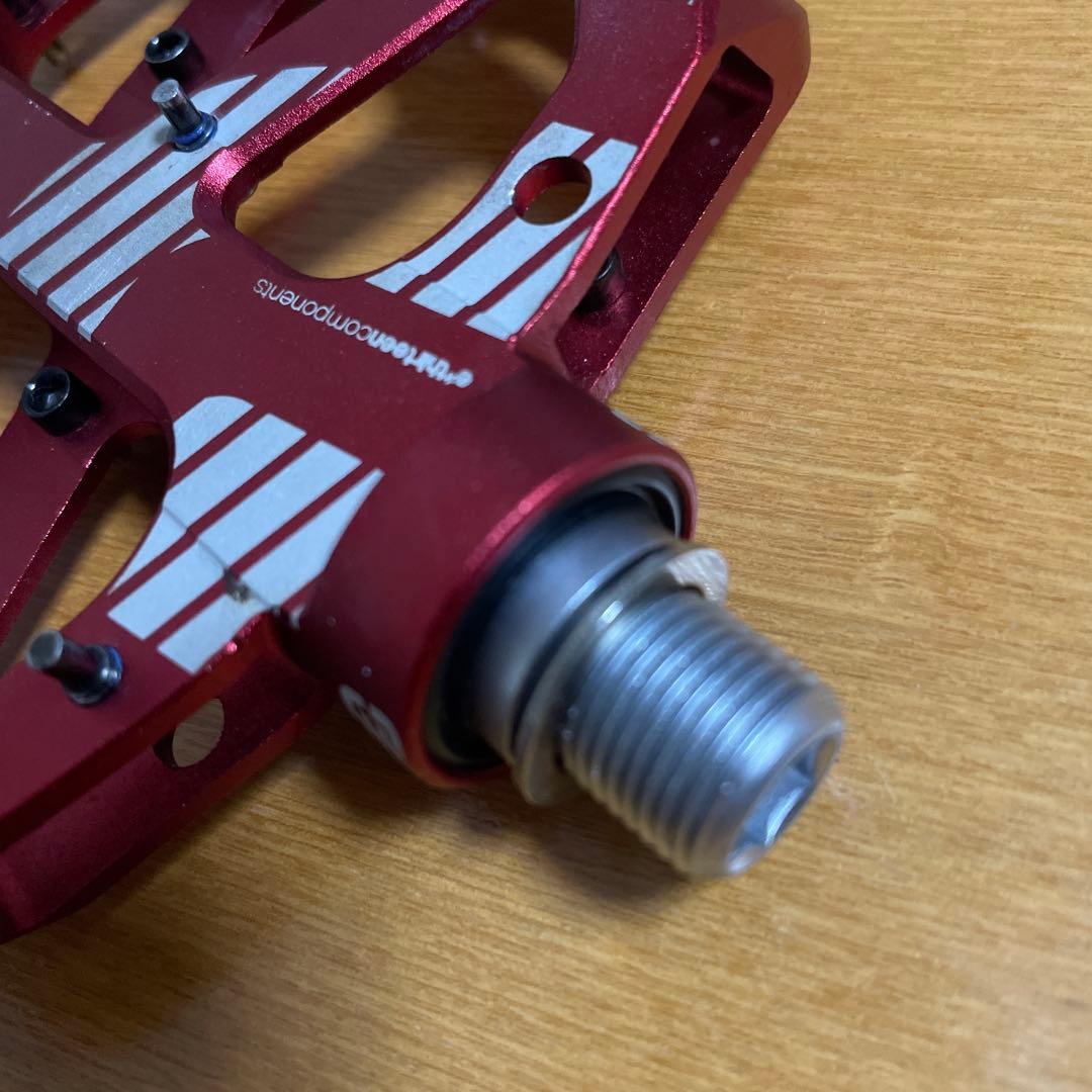 e thirteen ペダル　イーサーティーン