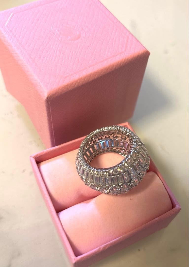 美品✨Swarovski スワロフスキー　Hyperbola リング　58号