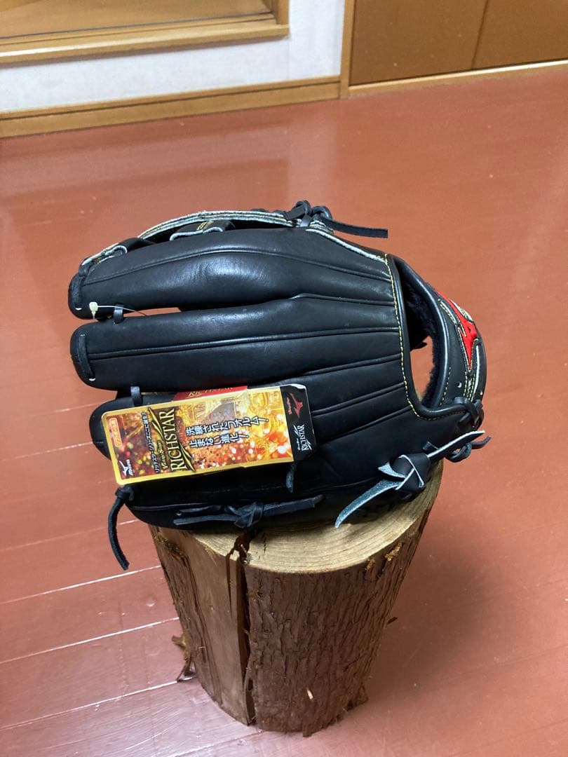 Mizuno ソフトボ-ル大人用　未使用タグ付き