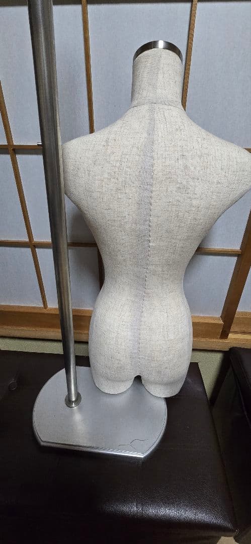 レディーストルソー　マネキン　パンツ着用可　片脚トルソー