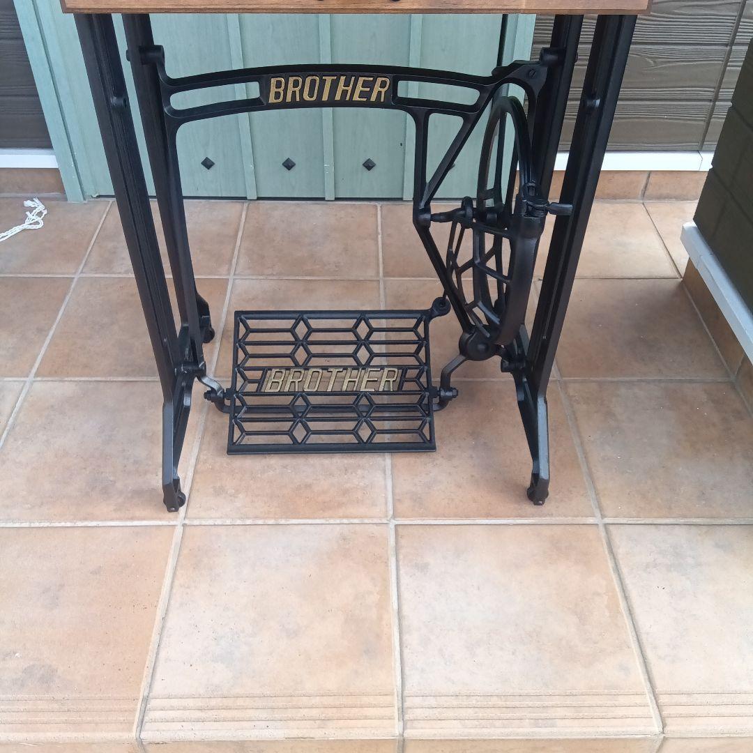 ROIROI【ロイロイ】ミシンテーブル　ブラザー　BROTHER