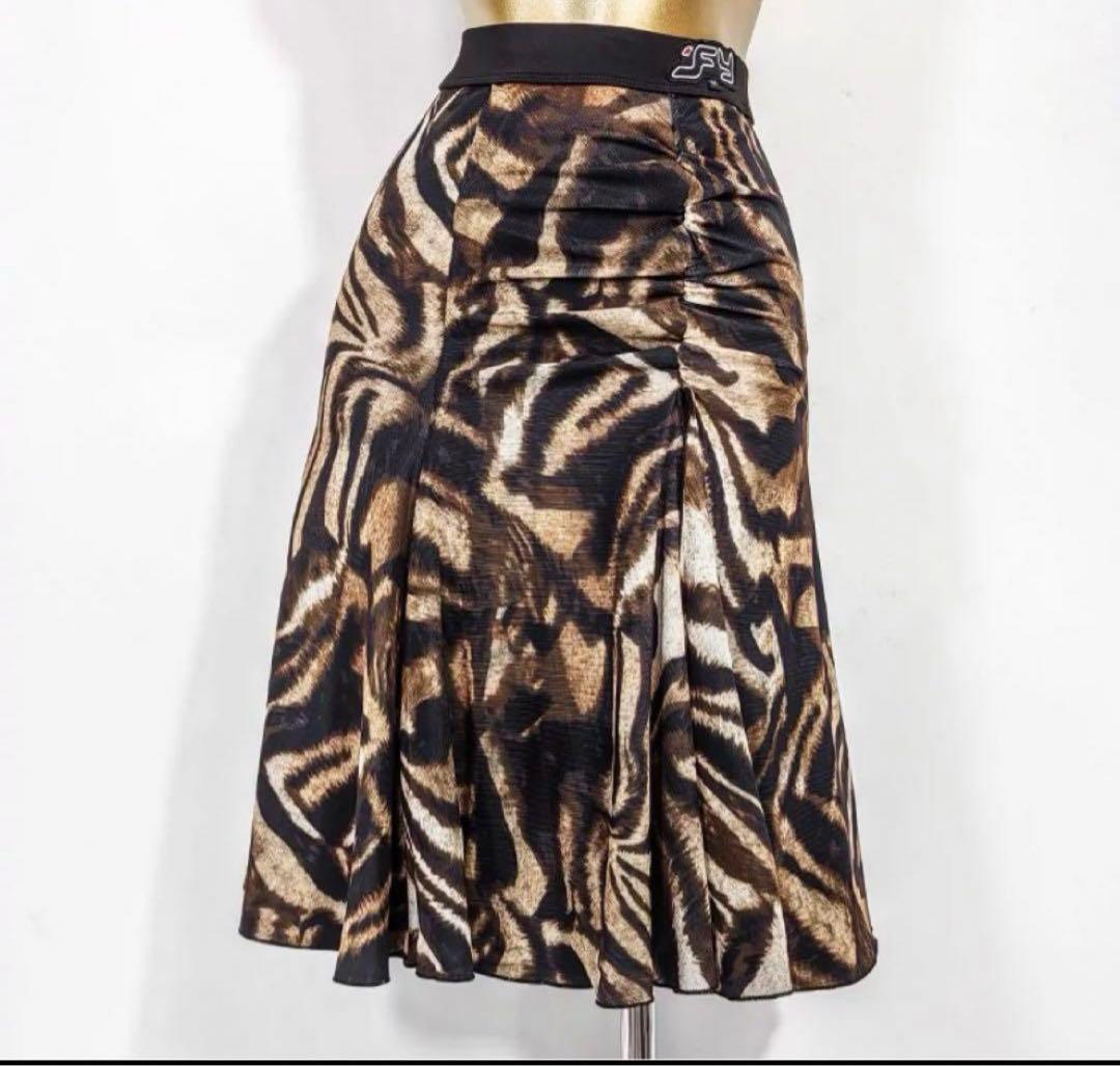 ダンススカートリバーシブルスカート２通り ラテンスカート リバーシブル スカート