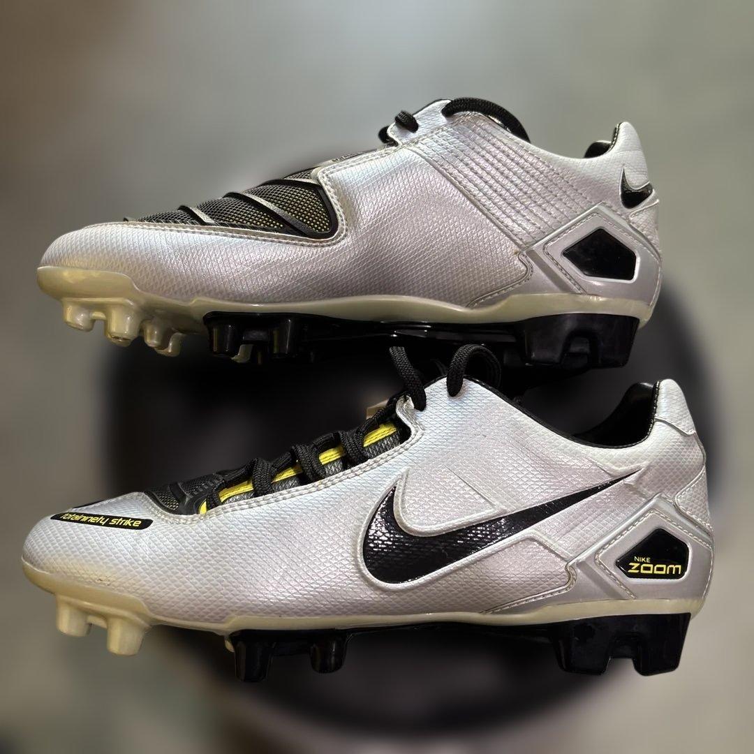 ナイキサッカースパイク新品レア