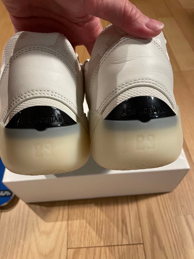 25.5㎝　エアジョーダン39 バスケットボールシューズ