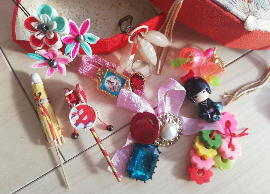 セルロイドケース　セルロイド人形　昭和レトロ玩具　古布ケース