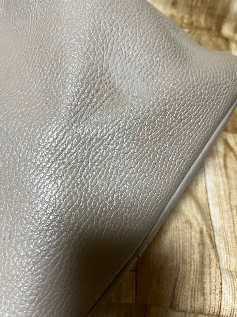 正規品YOUNG ＆ OLSEN グレージュ本革トート中古＋キャンバストート黒