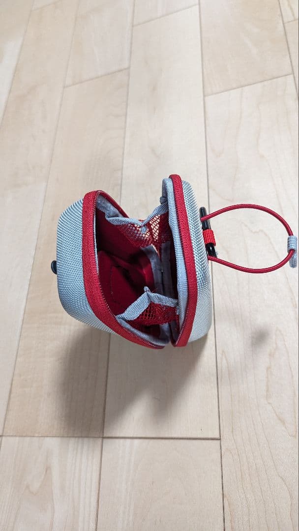 ブッシュネル プロ XE ジョルト ゴルフ用レーザー距離計