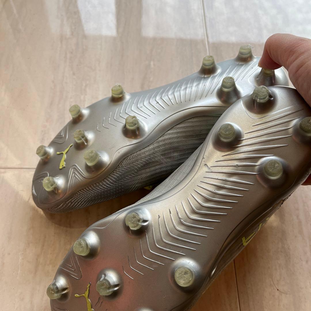 PUMA ウルトラ　スパイク　22.5