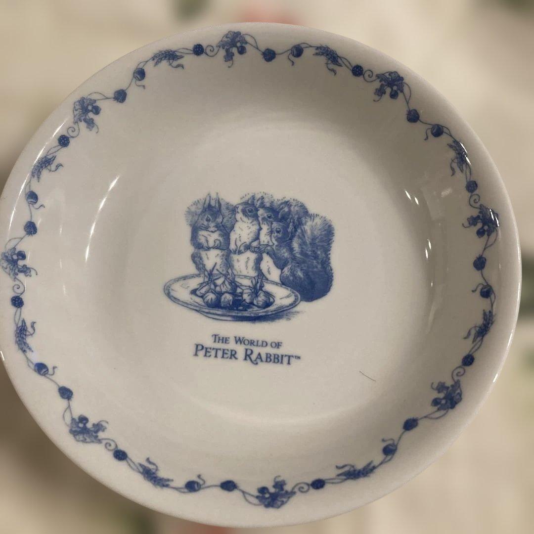 usedピーターラビット皿 9枚皿　 種類柄違いあり
