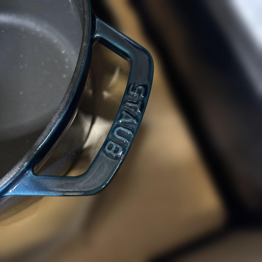 staub 両手鍋 ルースターココット　チェリー　24CM