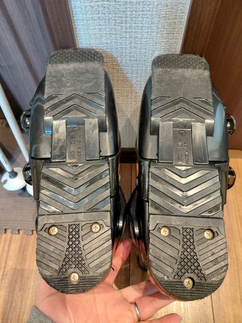 高品質❗NORDICA/学生・小柄な男女兼用/スキーセット/メンテ・WAX済み✔