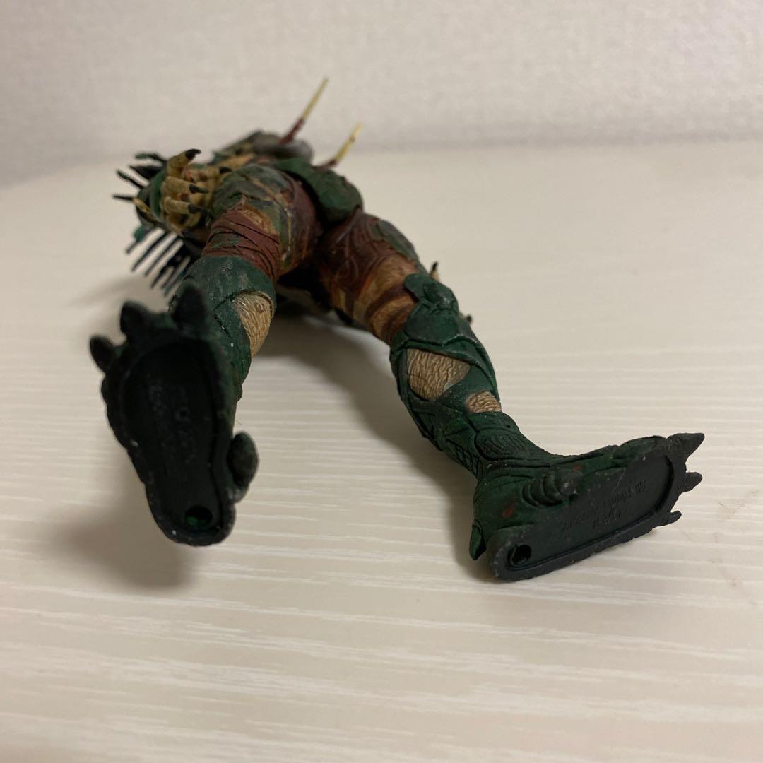 ネカ necaトラッカー・プレデター 7インチアクションフィギュア m9