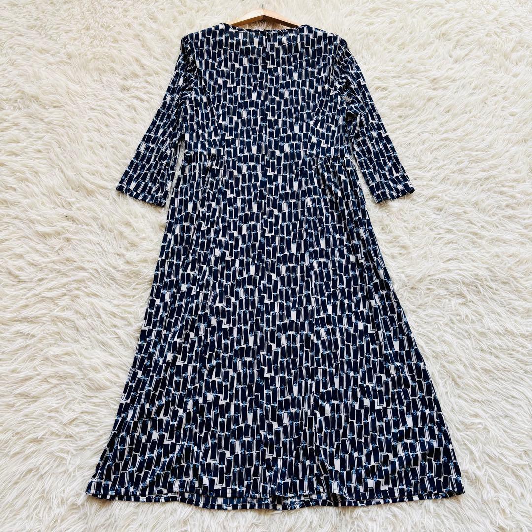 美品 2023年モデル レリアン ジオメトリック柄 ワンピースM 洗える 日本製