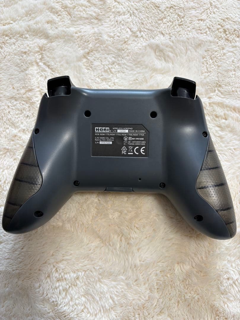 【美品】Switch 本体セット（SD 64GB・Proコン・ケース付き）