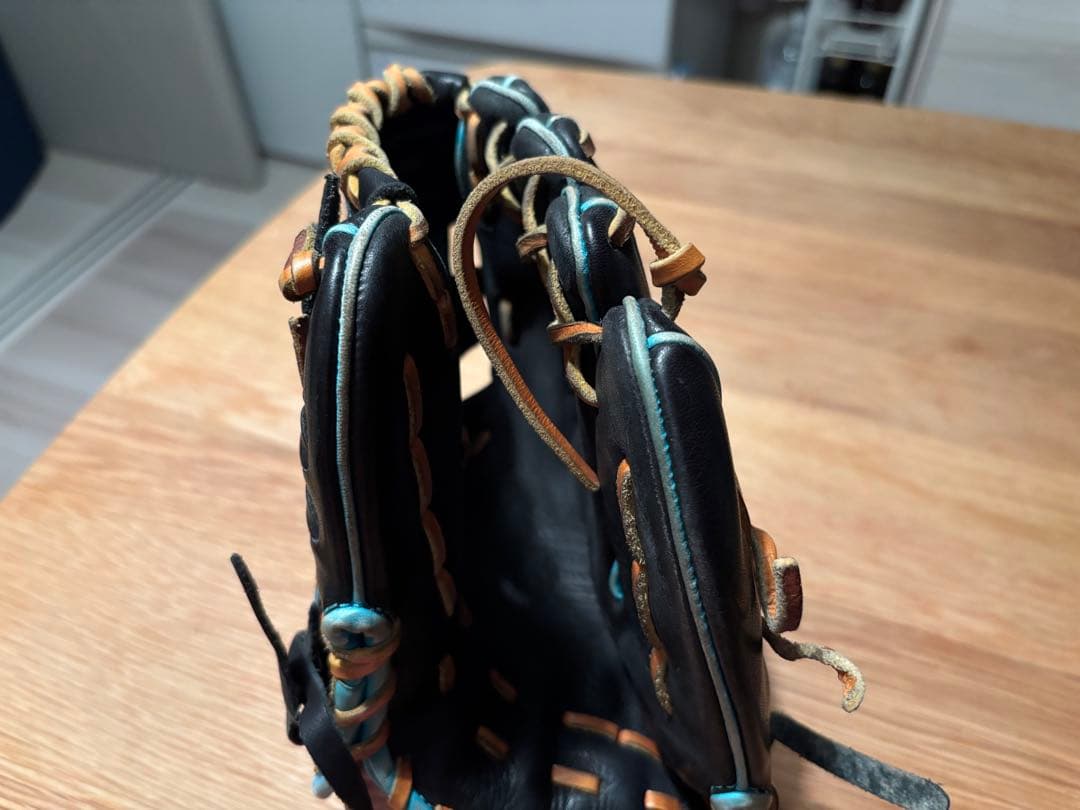 スラッガー 軟式グローブ　内野用 L7S 松井稼頭央選手仕様イメージ