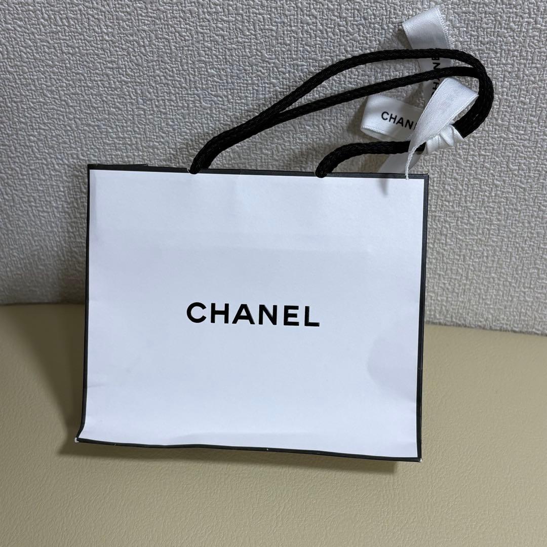 [新品•未使用•廃盤品]CHANEL LES BEIGES アイシャドウパレット