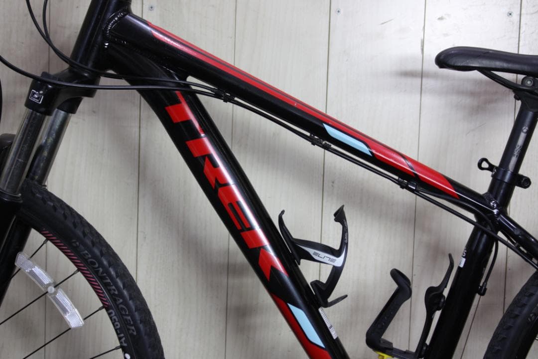 トレック MARLIN7 700C 27速 420mm 油圧式ディスククロス