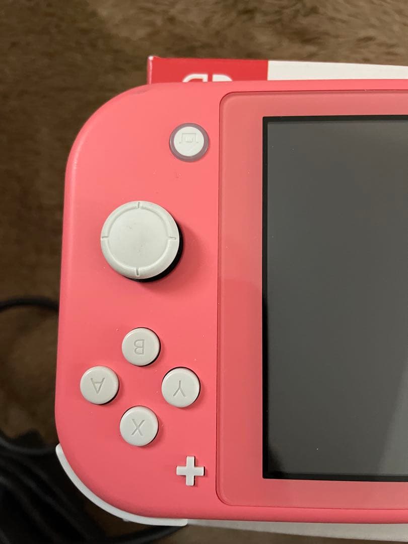 Nintendo Switch Lite 本体 【色】コーラル　ピンク