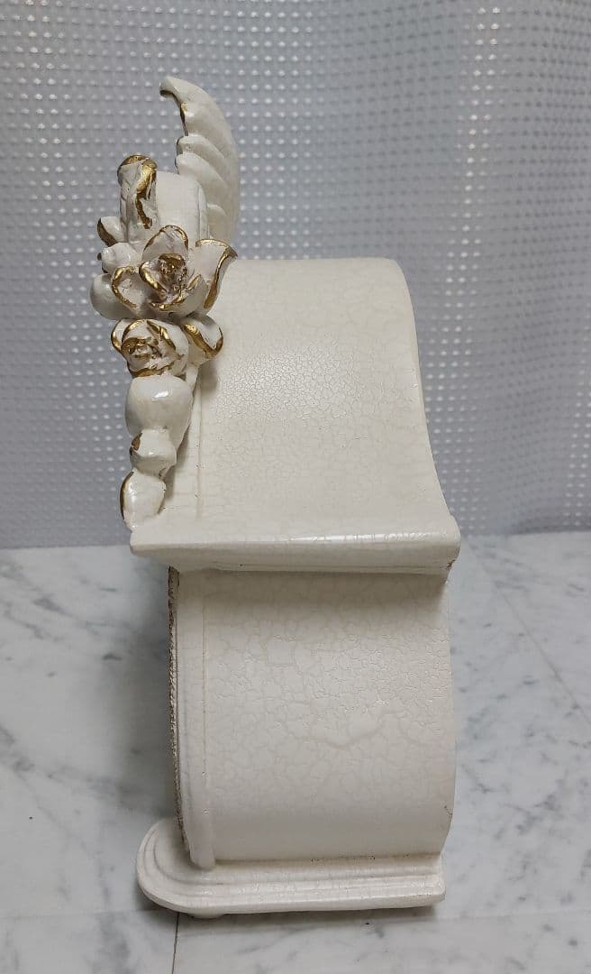 ロココ ローズ置時計 ホワイト姫系